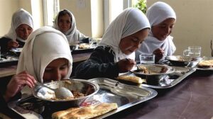 سوءتغذیه دانشآموزان